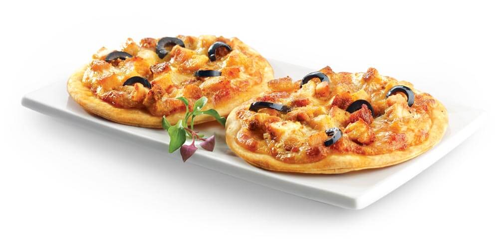 Tikka Pizzetta (Mini pizza with tikka topping)
