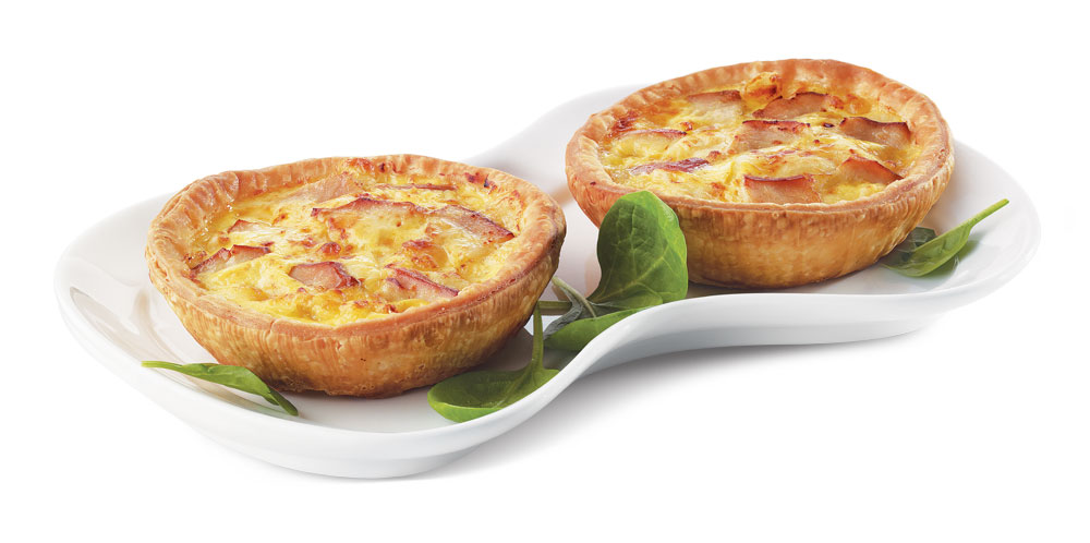 Quiche (Classic French savoury - wholesome combination of oven-cooked chicken, milk and eggs in a golden baked crust)