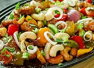 Sizzling Chicken Cashew Nuts