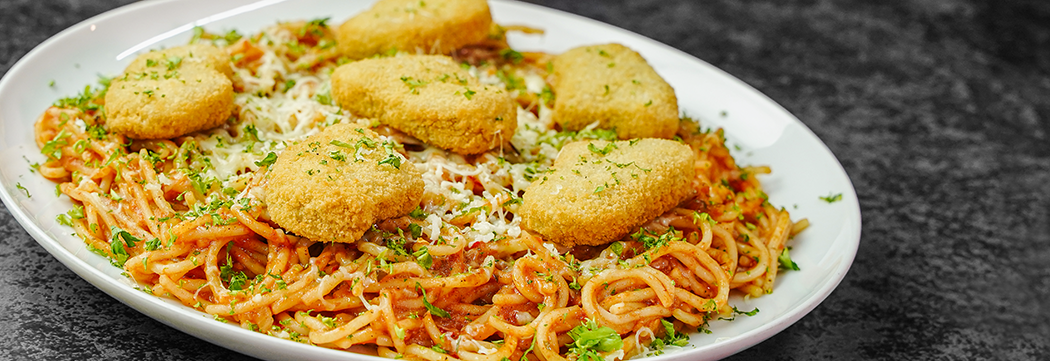Red Sauce Spaghetti with Nuggets