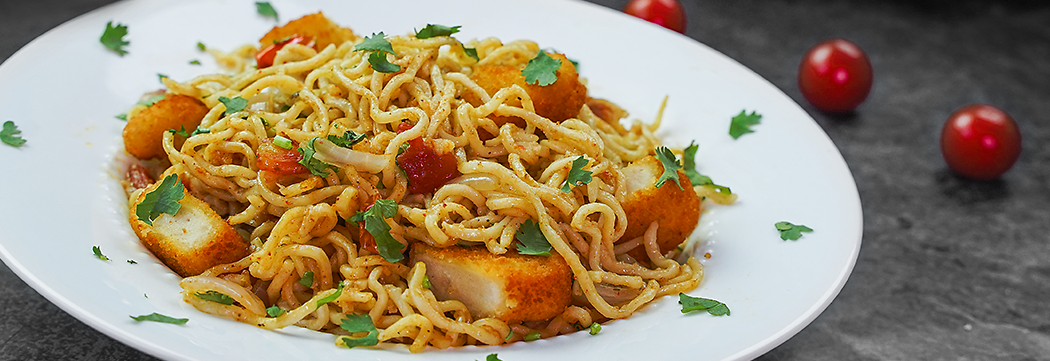 Street Style Chicken Masala Noodles